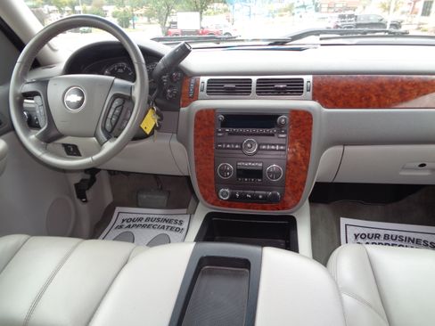 Used 2007 Chevrolet Silverado 2500 LTZ image 37