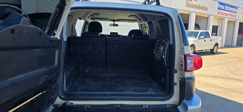Used 2008 Toyota FJ Cruiser image 29