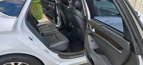Used 2015 Hyundai Genesis 3.8 Ultimate image 38
