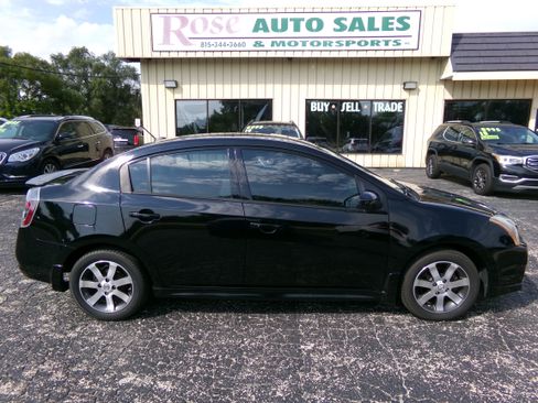 Used 2012 Nissan Sentra 2.0 SR image 6
