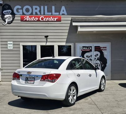 Used 2011 Chevrolet Cruze LTZ image 7