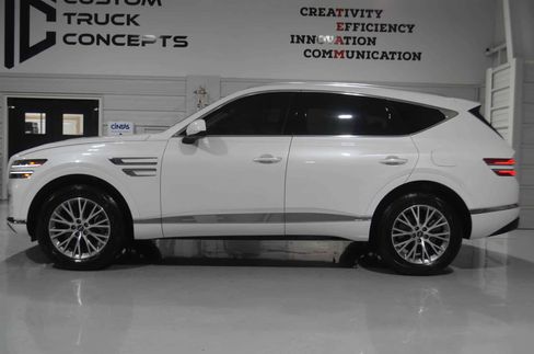 Used 2024 Genesis GV80 2.5T image 4