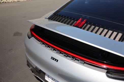 Used 2021 Porsche 911 Carrera image 5