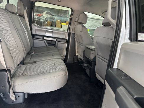 Used 2015 Ford F150 FX4 image 13