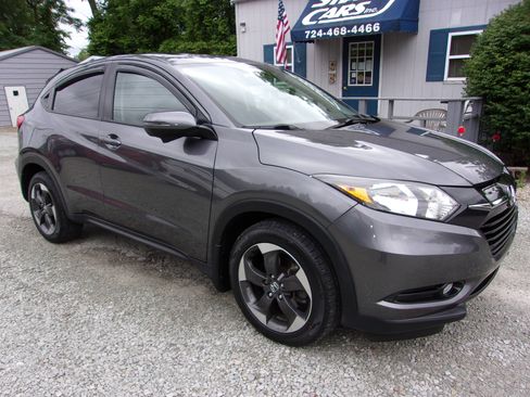 Used 2018 Honda HR-V EX image 5