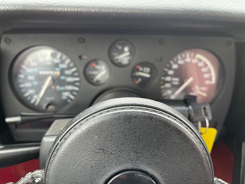 Used 1989 Chevrolet Camaro IROC-Z image 10