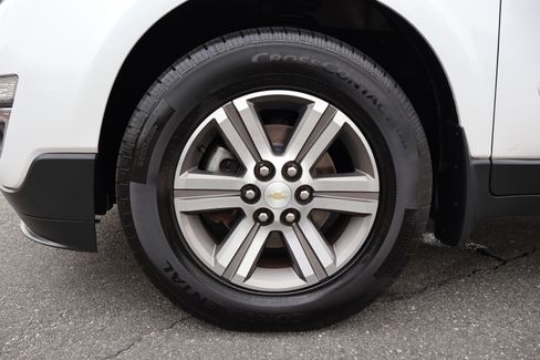 Used 2016 Chevrolet Traverse LT image 29