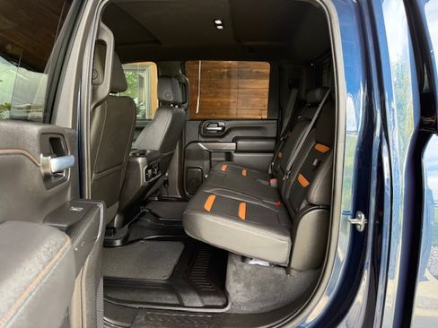 Used 2021 GMC Sierra 2500 AT4 image 18