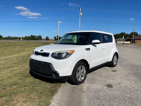 Used 2015 Kia Soul image 1