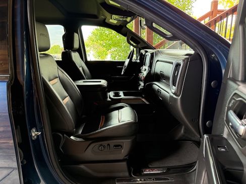 Used 2021 GMC Sierra 2500 AT4 image 20