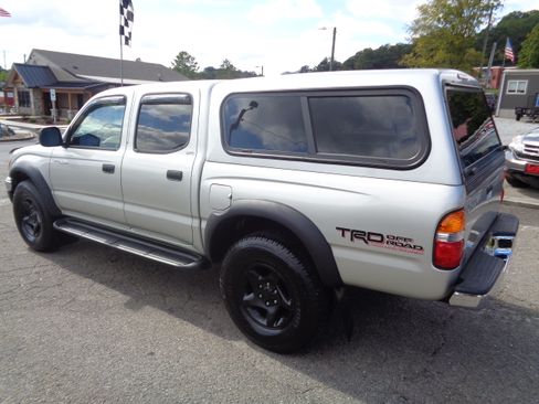 Used 2004 Toyota Tacoma TRD Off-Road image 3