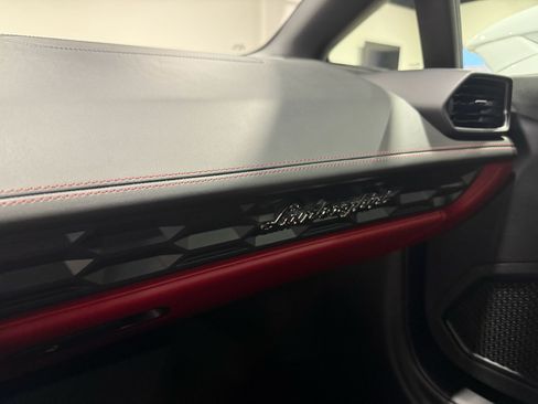 Used 2015 Lamborghini Huracan LP 610-4 image 35