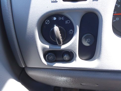 Used 2008 Chevrolet TrailBlazer LS image 23