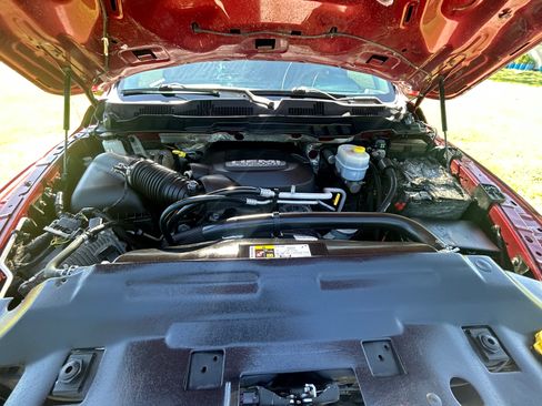 Used 2015 RAM 2500 Laramie Longhorn image 18