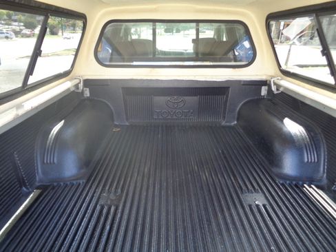 Used 2004 Toyota Tacoma TRD Off-Road image 19