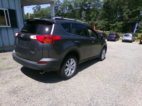 Used 2013 Toyota RAV4 Limited image 2