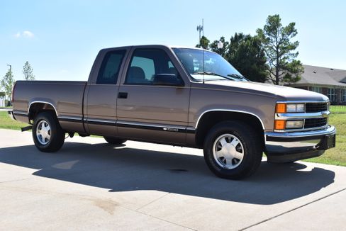 Used 1997 Chevrolet Silverado 1500 C/K Truck image 9