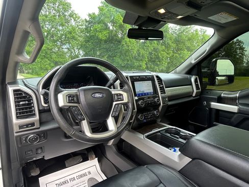 Used 2021 Ford F250 Lariat image 10