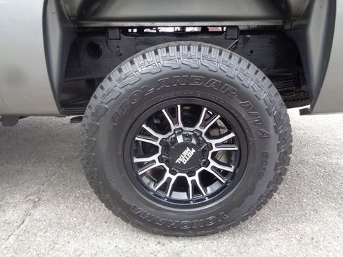 Used 2007 Chevrolet Silverado 2500 LTZ image 23