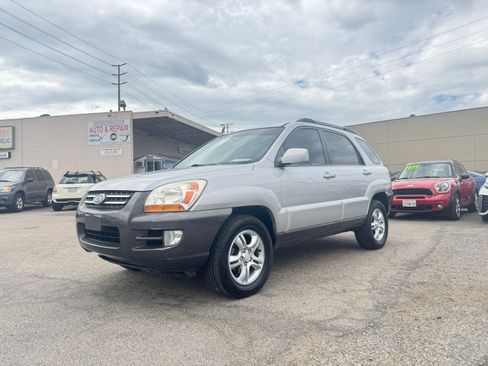 Used 2005 Kia Sportage LX image 2