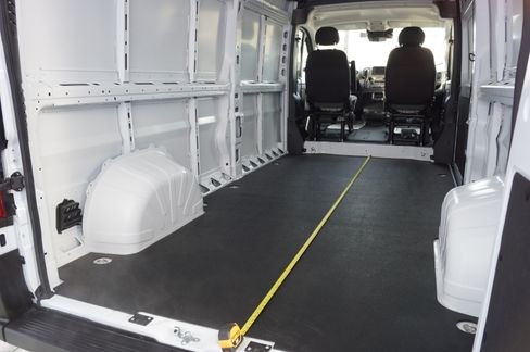 Used 2024 RAM ProMaster 2500 image 9