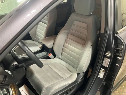 Used 2019 Honda CR-V EX image 8