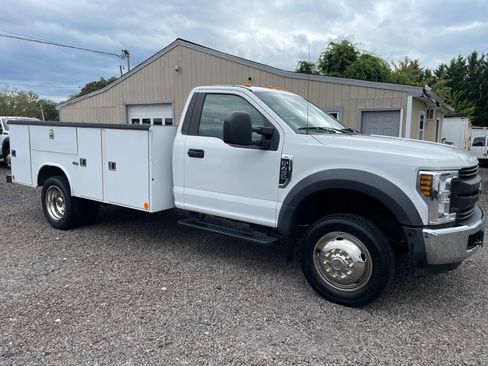 Used 2018 Ford F450 image 3