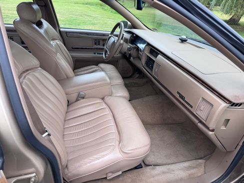 Used 1996 Buick Roadmaster Estate image 20