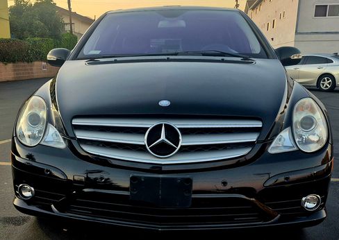 Used 2008 Mercedes-Benz R 350 image 3