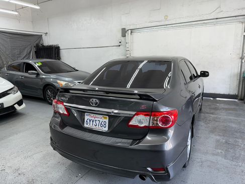 Used 2013 Toyota Corolla S image 4