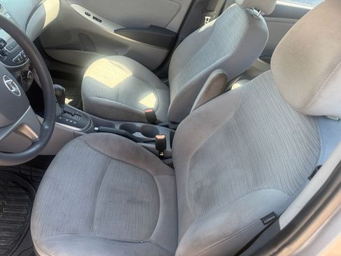Used 2015 Hyundai Accent GLS image 5