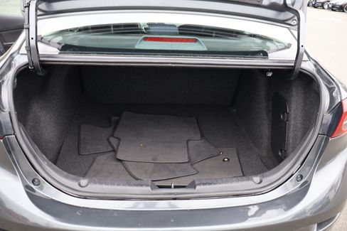 Used 2015 MAZDA MAZDA3 i SV image 24