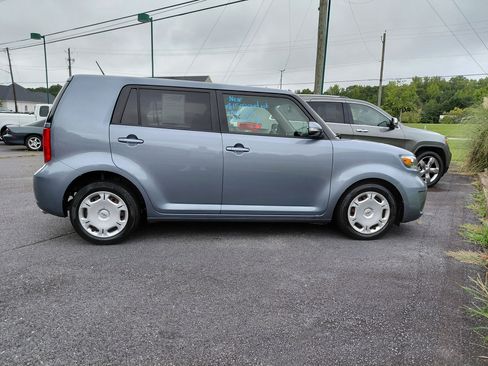 Used 2009 Scion xB image 7