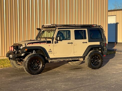 Used 2018 Jeep Wrangler Unlimited Rubicon image 21