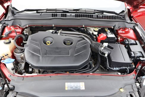 Used 2013 Ford Fusion Titanium image 38