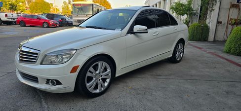 Used 2011 Mercedes-Benz C 300 Sport image 49