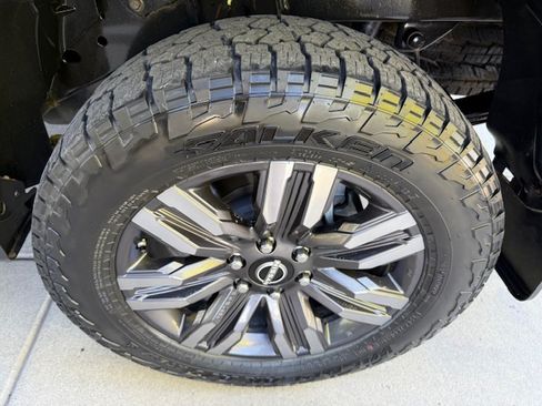 Used 2023 Nissan Titan XD Platinum Reserve image 23