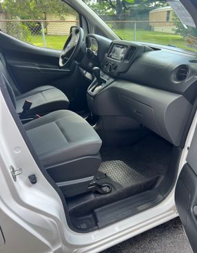 Used 2019 Nissan NV200 S image 8