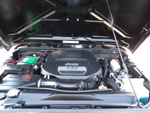 Used 2012 Jeep Wrangler Sport image 22