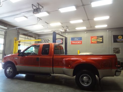 Used 1999 Ford F350 Lariat image 6