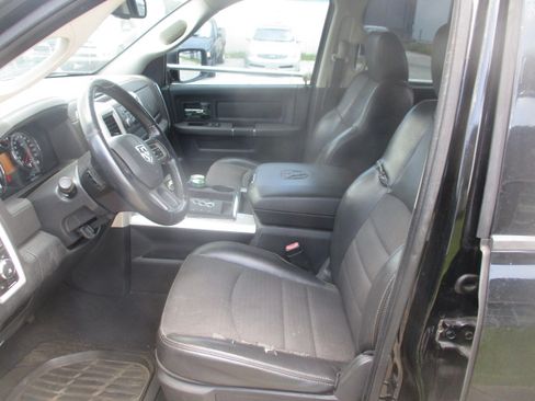 Used 2012 RAM 1500 Sport image 8