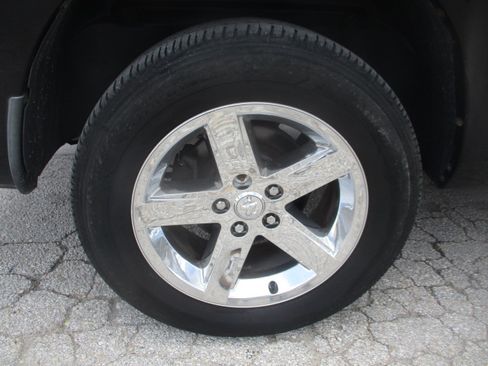 Used 2012 RAM 1500 Sport image 16