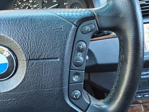 Used 2003 BMW X5 3.0i image 17