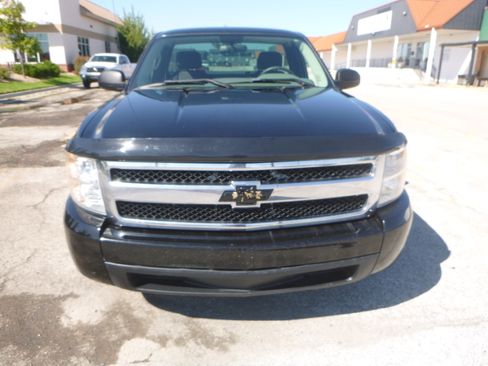 Used 2011 Chevrolet Silverado 1500 LS image 3