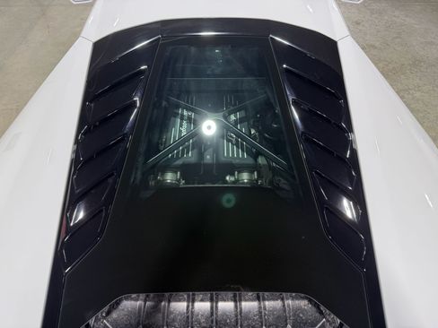 Used 2015 Lamborghini Huracan LP 610-4 image 44