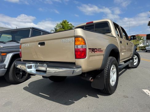 Used 2003 Toyota Tacoma TRD Off-Road image 11