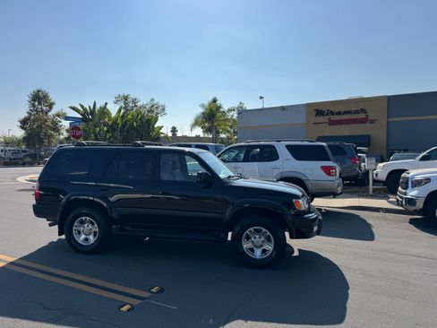 Used 2000 Toyota 4Runner Sport image 12
