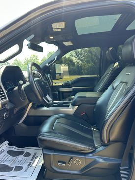 Used 2021 Ford F250 Platinum image 11