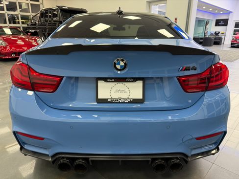 Used 2018 BMW M4 Competition image 6