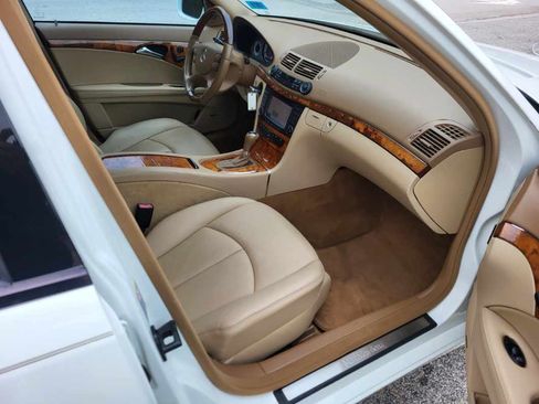 Used 2008 Mercedes-Benz E 350 image 11